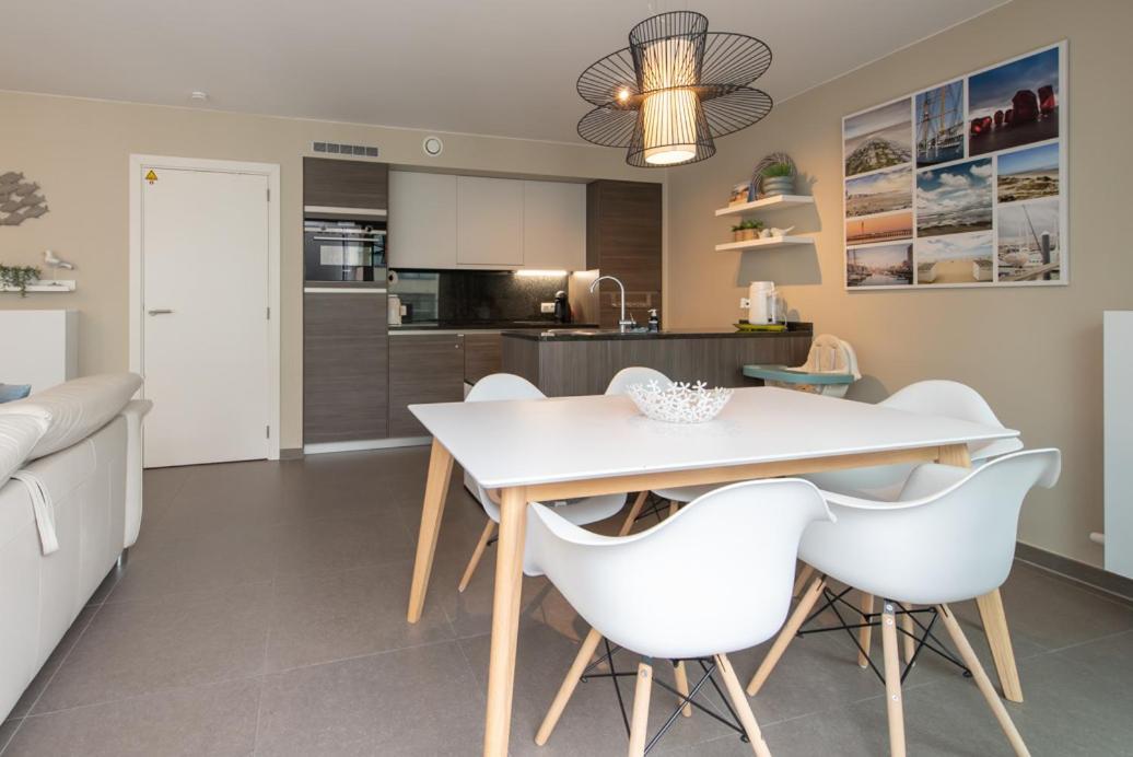 Westminster - Free Parking Apartment Остенде Екстериор снимка