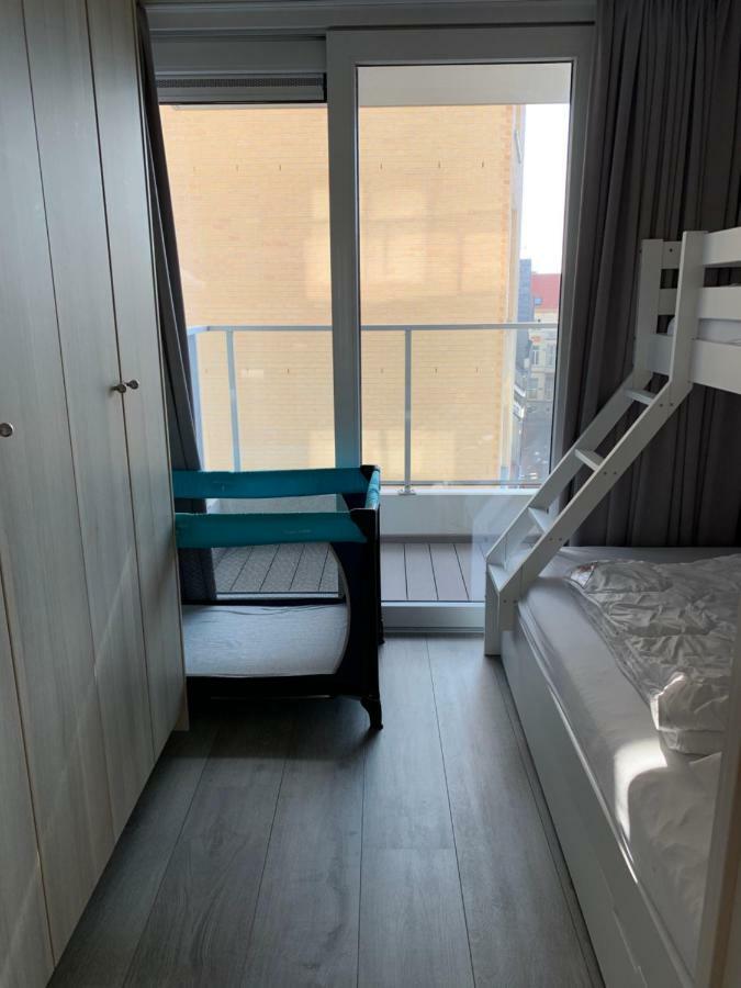 Westminster - Free Parking Apartment Остенде Екстериор снимка